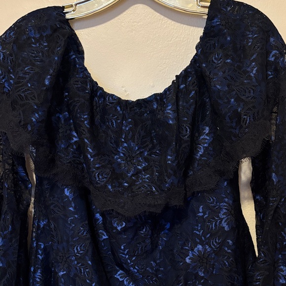 White House Black Market Navy Lace Blouse - Picture 2 of 4